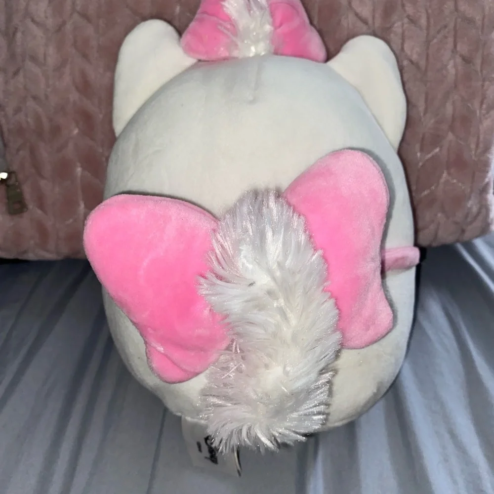 Marie Squishmallow!💗💗 - Picture 2 of 2